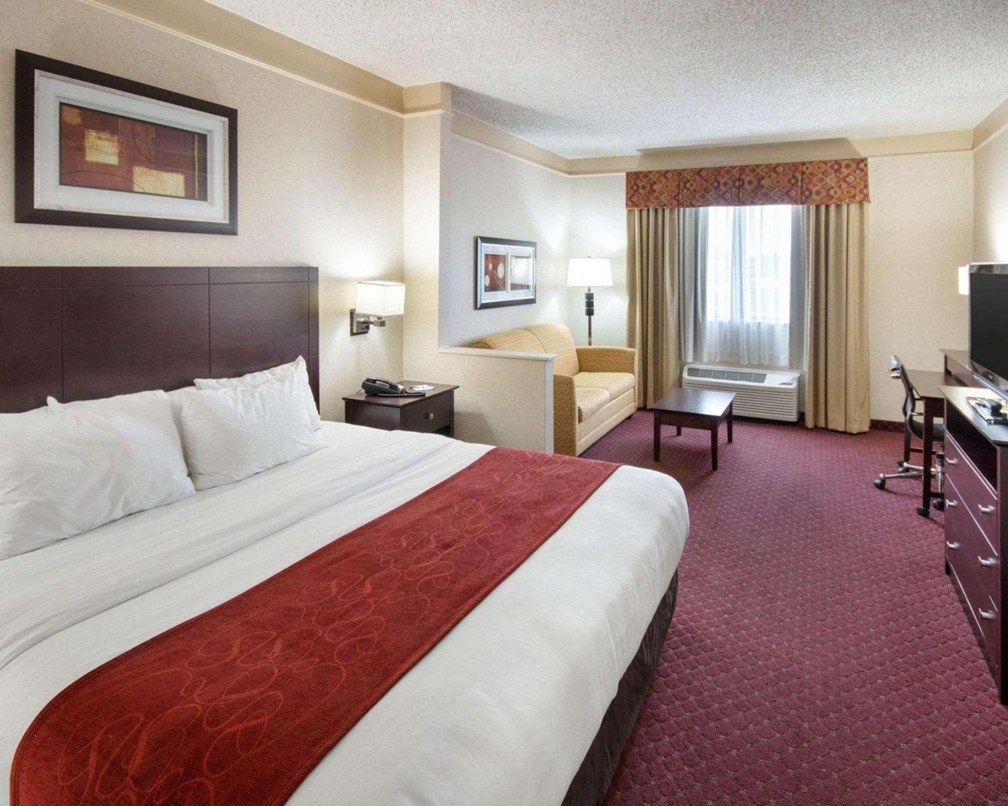 Comfort Suites Parkersburg South Mineral Wells Екстер'єр фото